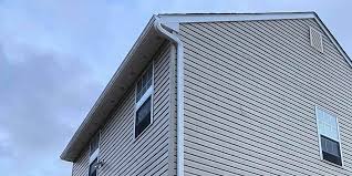 How To Choose The Right Materials for Your Siding Installation in 'Crossett, AR